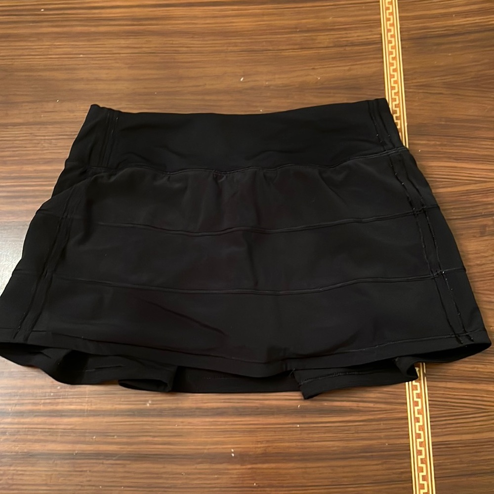 Lululemon Black Tennis Skirt; Size 0